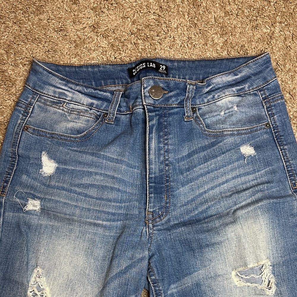 Blue Jeans - Picture 5 of 8